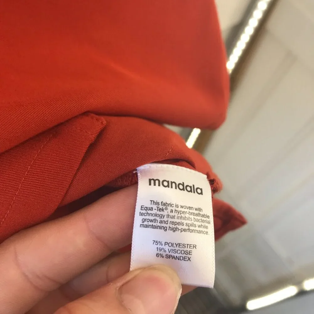 Mandala rust orange 2 piece scrub set size 2XL nwot - Picture 4 of 8